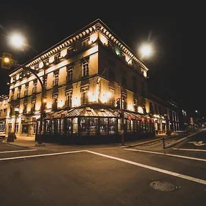 Swans Brewery, Pub & Kanada